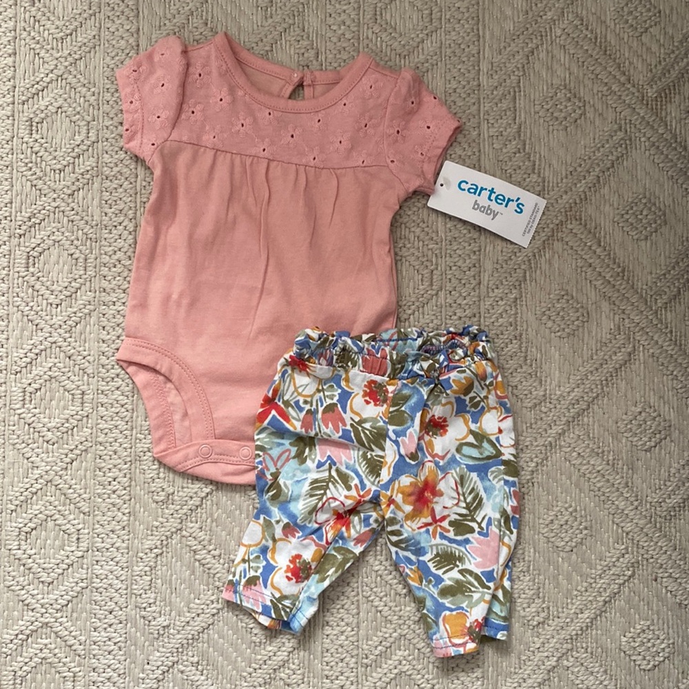 Newborn outfit